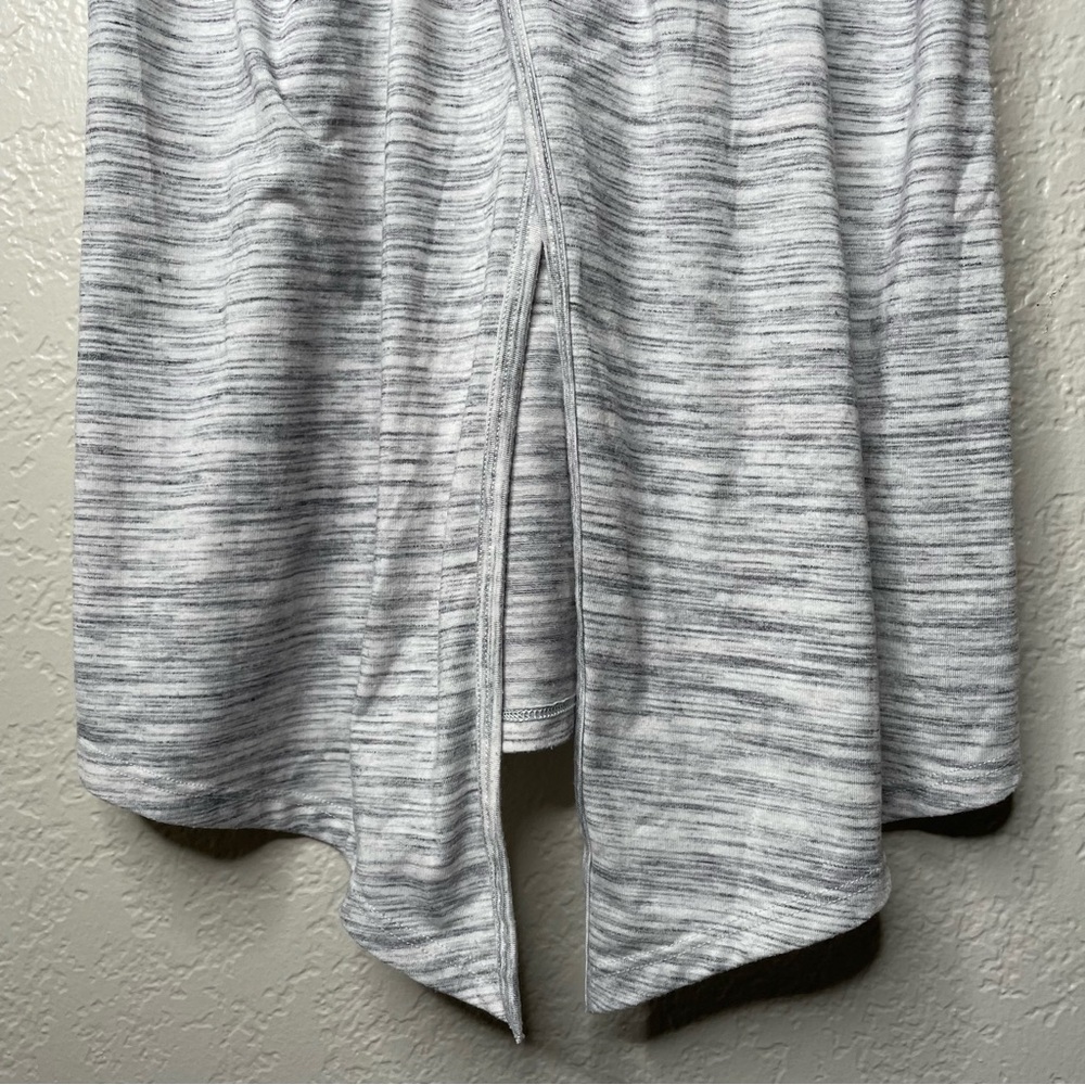 Athleta Essence Spacedye Tie Back Tank Gray Striped Women's Workout Tank Top - Picture 12 of 13